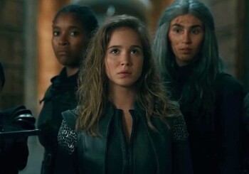 "Warrior Nun" will return in the film trilogy!