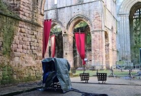 "Wiedźmin" sezon 2, plan w Fountains Abbey