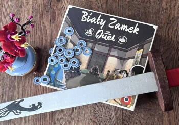 W drodze po szczeblach awansu społecznego… – recenzja gry planszowej „Biały Zamek: Duel”