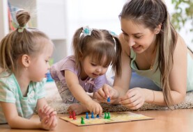 TOP 5: Board games with mum - a list of games we played with our parents.