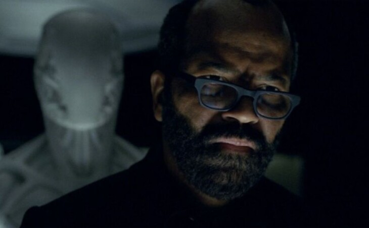 „Westworld” – czym jest biały robot z zapowiedzi drugiego sezonu?