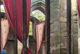 "Wiedźmin" sezon 2, plan w Fountains Abbey