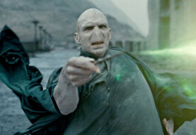 "Fantastyczne zwierzęta" - Ralph Fiennes zainteresowany powrotem do roli Voldemorta