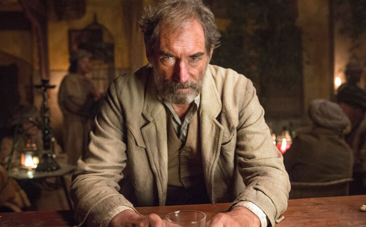„Doom Patrol” – Timothy Dalton dołącza do obsady