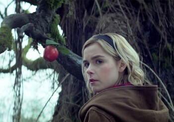 Nietypowe przypadki nastoletniej czarownicy i jej kota - przedpremierowa recenzja „Chilling Adventures of Sabrina”