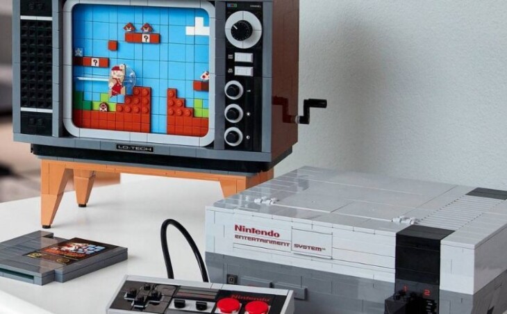 The LEGO NES Nintendo Entertainment System Bundle is available again with free add-ons.
