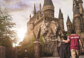 An amusement park will be created in Tokyo, modeled on the magic world of the Harry Potter book series.