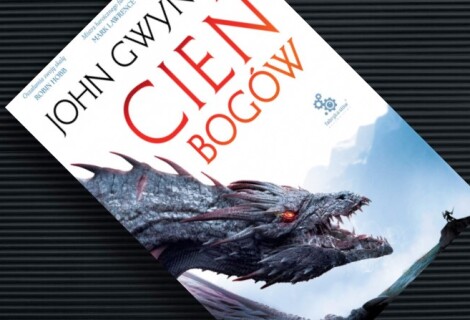 Nie wychylaj się z muru tarcz! – recenzja książki „Cień bogów”
