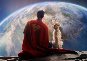 Hej, spójrz w górę! Czeka Cię nadzieja – recenzja filmu „Superman”
