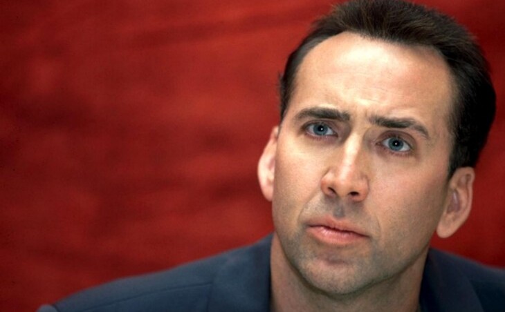 Nicolas Cage jako Drakula w filmie „Renfield”