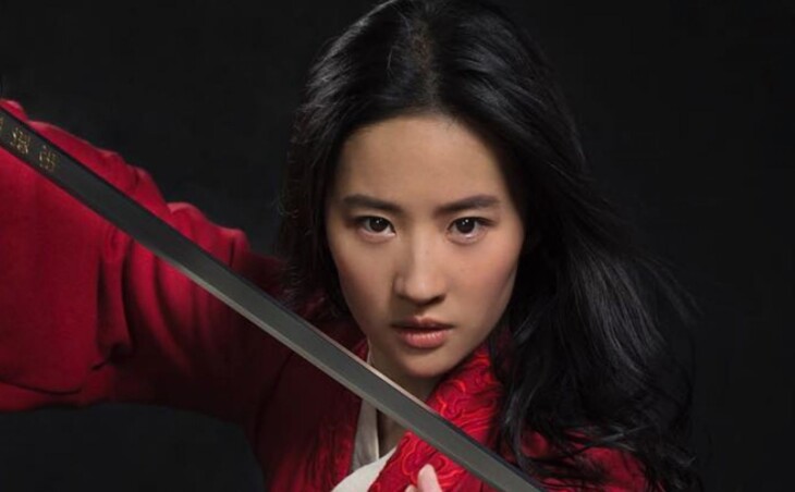 “Mulan” boycotted by the actress’s controversial statement