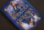 Powrót do Camelotu – recenzja książki „Wieczna królowa”