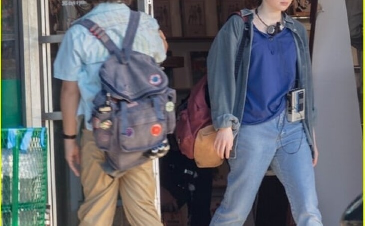 Zdjęcie z planu "Stranger Things" - Max i Dustin