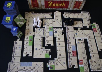 Planszówkowa kariera francuskiego zamku – recenzja gry planszowej „Zamek”