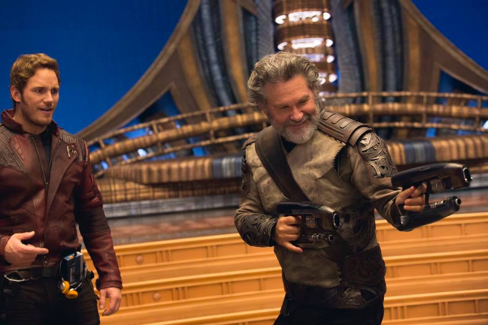 Chris Pratt (Star-Lord) i Kurt Russell (Ego) na planie "Strażników Galaktyki Vol. 2"