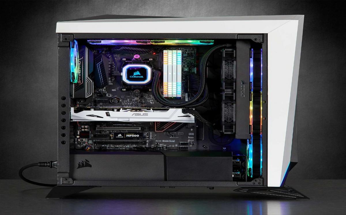 Corsair wprowadza do oferty nową obudowę SPEC-OMEGA RGB