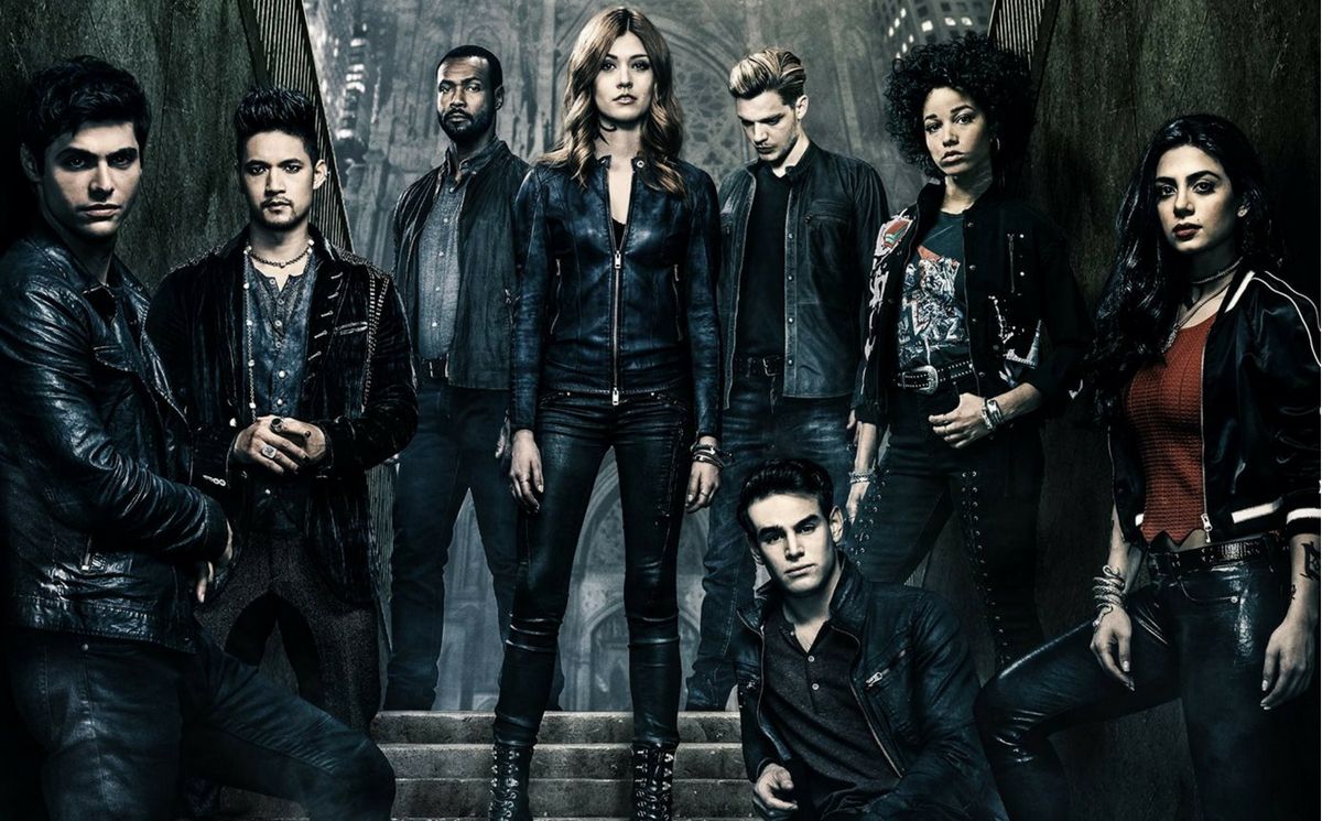 „Shadowhunters” – kiedy możemy spodziewać się drugiej połowy 3. sezonu?