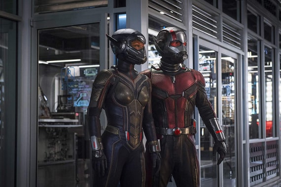 Ant-Man i Osa w laboratorium