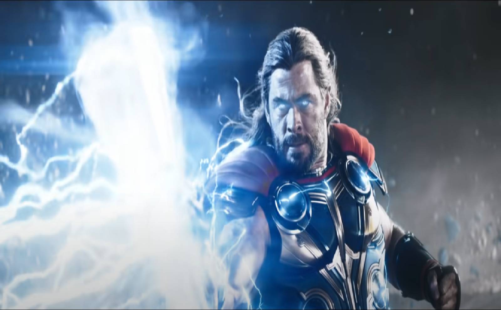 Film tak dobry jak wrzeszczące kosmiczne kozy – recenzja filmu „Thor: Miłość i grom”