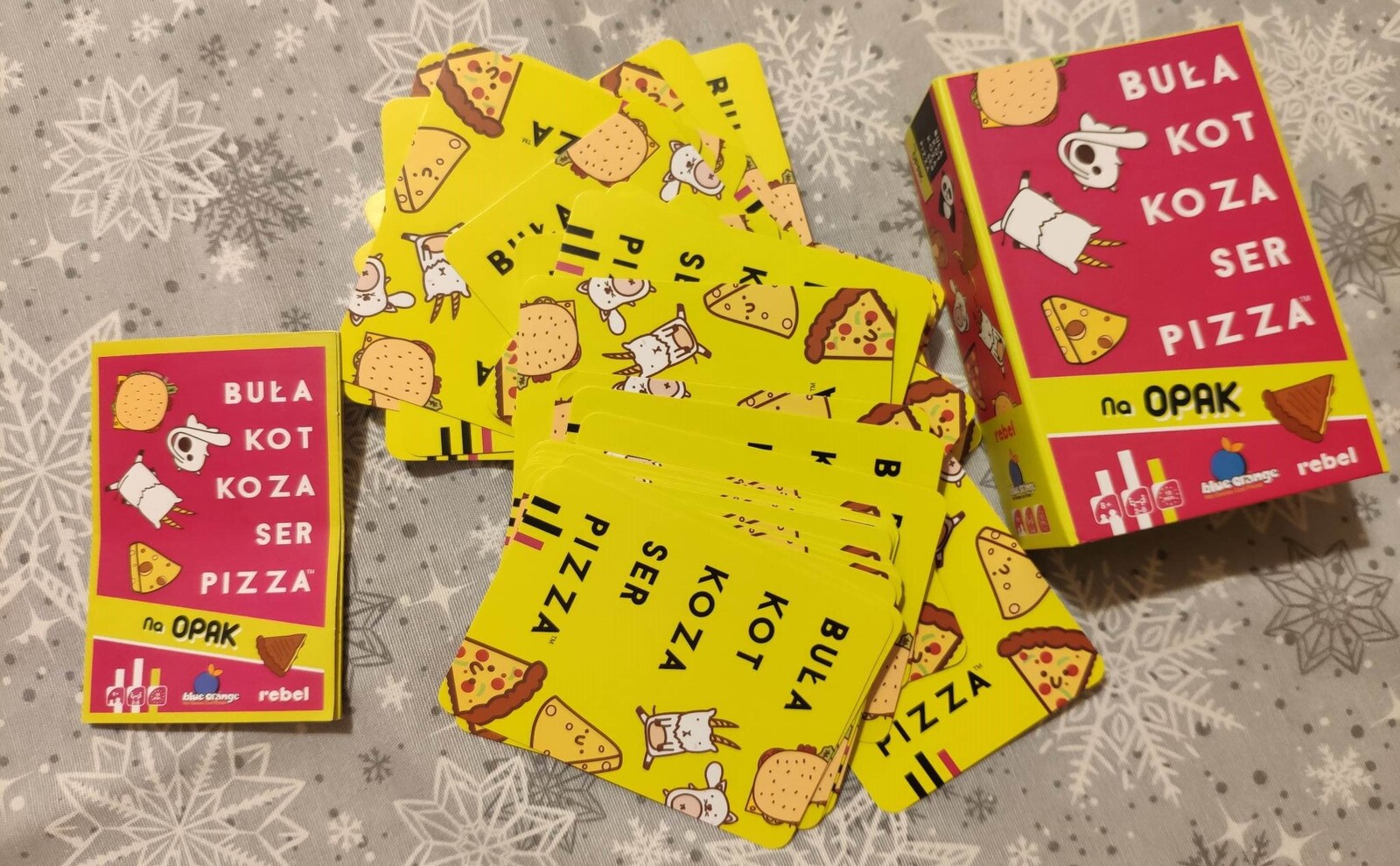 Bun, cat, goat, what? – a review of a card game from the Rebel publishing house