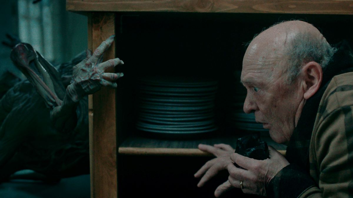 „Cisza nocna” – nowy horror Bartosza M. Kowalskiego wkrótce w kinach!