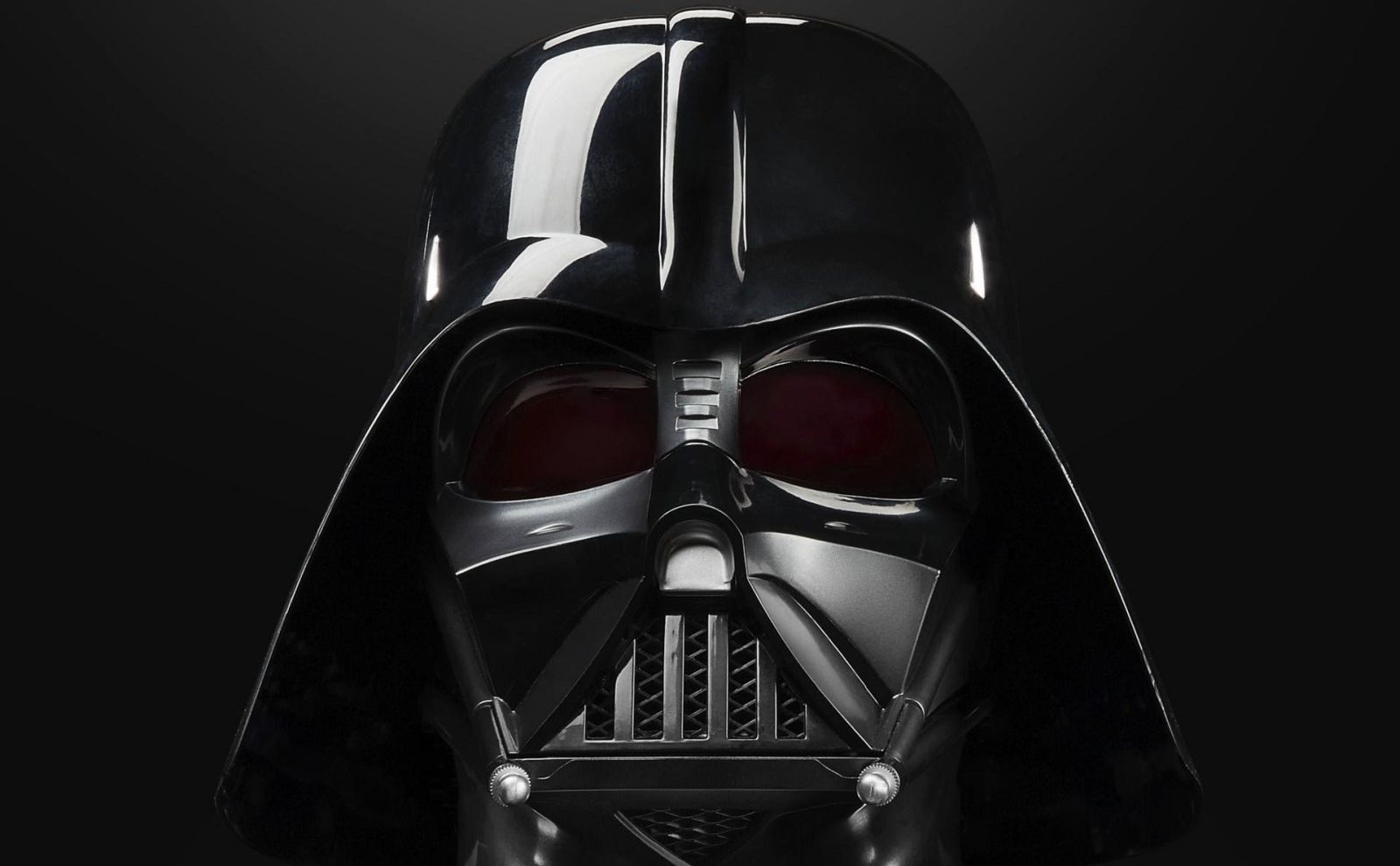 Star Wars The Black Series Darth Vader Premium Electronic Roleplay Helmet