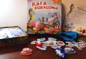 W poszukiwaniu czarodziejskiej perły – recenzja gry planszowej „Rafa koralowa. Wyścig koników morskich”