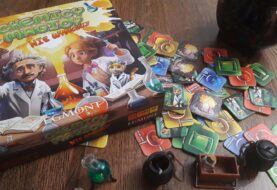 Czerwone do czerwonego i... BUM! – recenzja gry planszowej „Chemicy Magicy. Nie wybuchnij!”