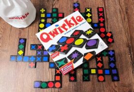 Kolorowa układanka – recenzja gry planszowej „Qwirkle”