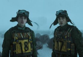 Miłość, śmierć i kopiuj-wklej - recenzja filmu „Mickey 17”
