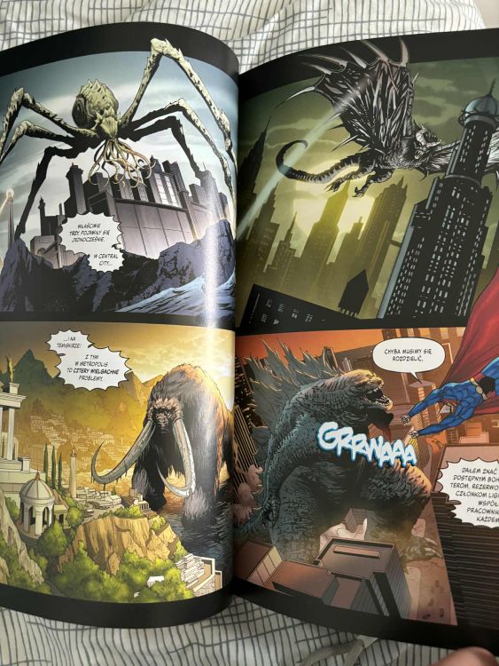 liga-sprawiedliwosci-godzilla-kong (1)
